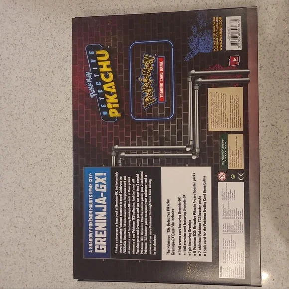Pokemon Detective Pikachu Greninja-GX Set - Blue and Black